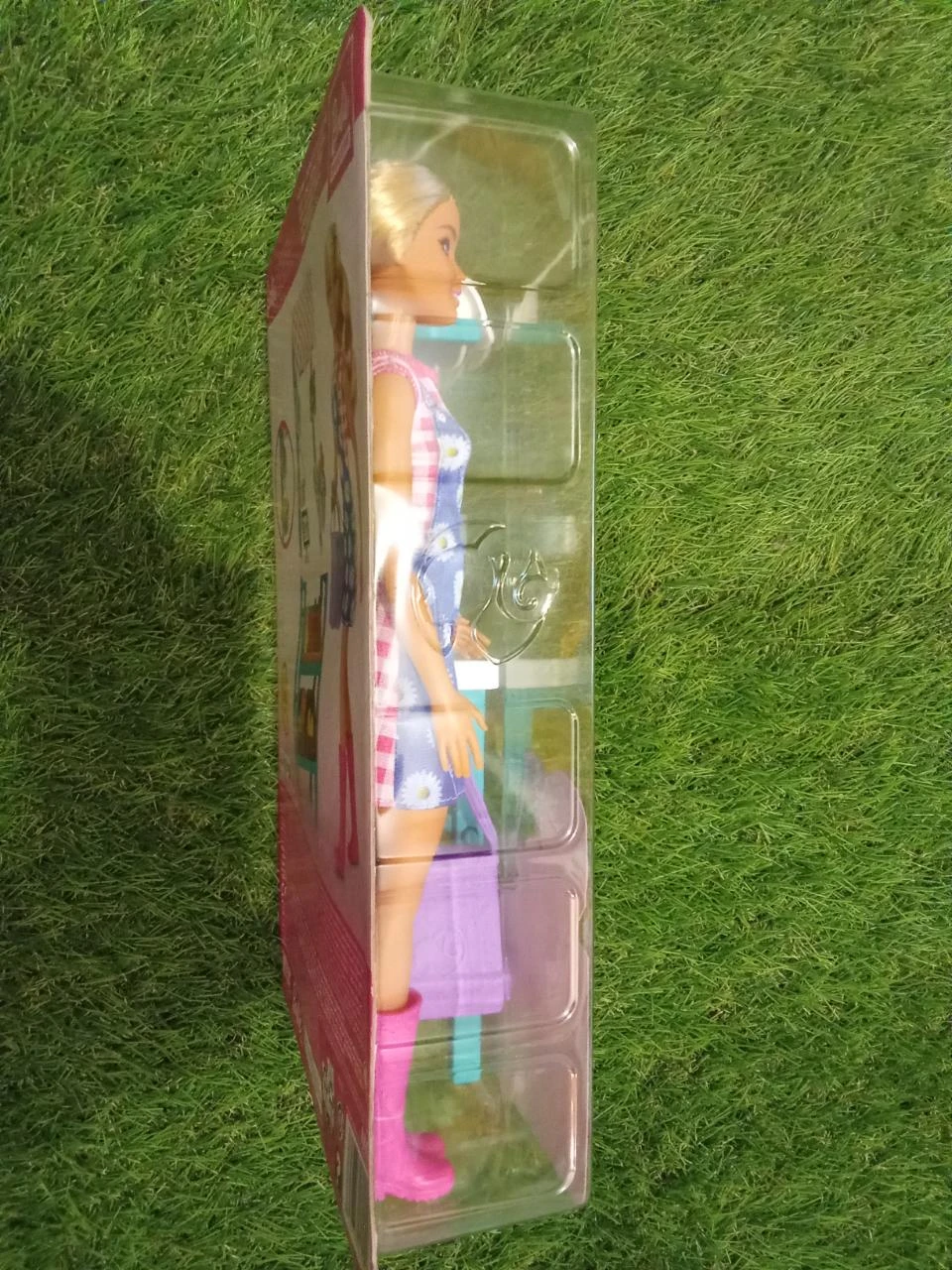 New boxed set Barbie and her fresh market stand – photo 9
